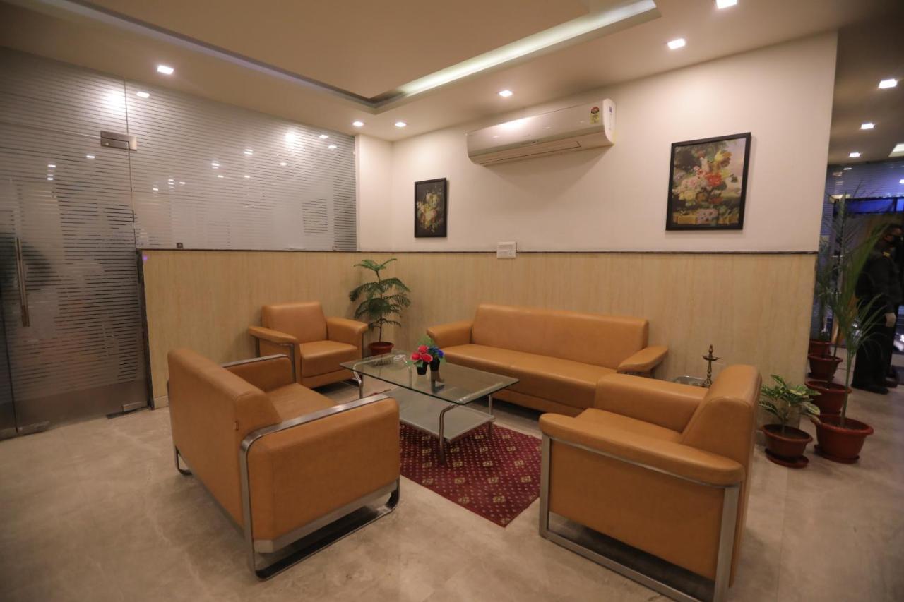 Airport Hotel Bollywood Paradise New Delhi Exterior foto
